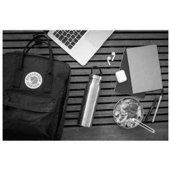 Cantimplora Primus Klunken Bottle 0.7 L Black -Acampar Equipos Tienda 4f9be9814513187f756f48e582968ec874f82765 E23PRIMACC372283 PRIM0628625 904